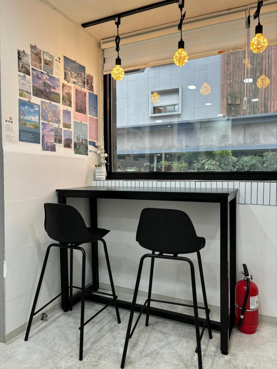 Sillim Leo's House * Seoul